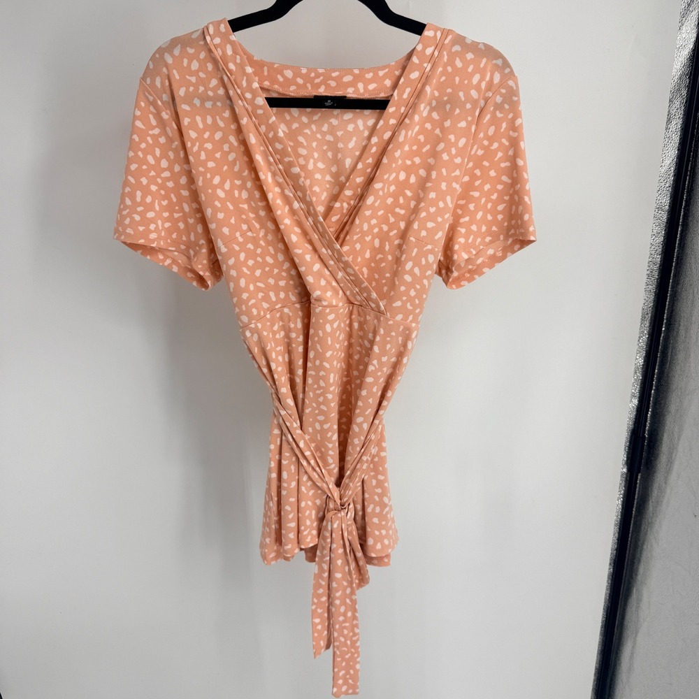 Torrid Peach Abstract Dot Surplice Wrap Tie Waist Top Plus Size 0 13674035